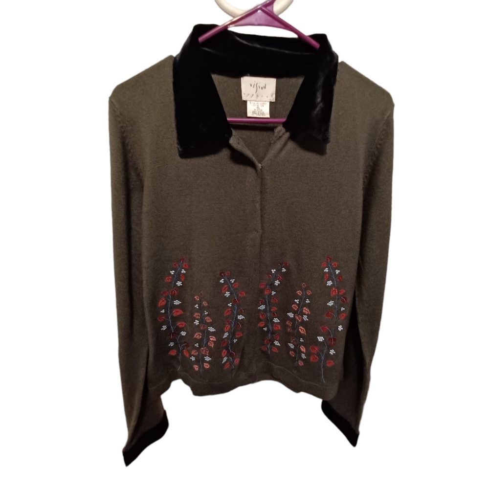 Vision apparel size petite large embroidered floral cardigan sweater